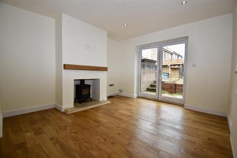 2 Ducks Farm Close, Kirby Misperton, Malton, YO17 6XH
