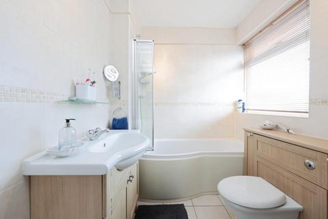 4 bedroom semi-detached house for sale, Mountbel Road, Stanmore