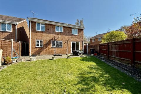 4 Briar Fields, Swindon, SN1 2QN