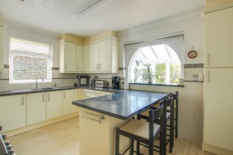 6 bedroom chalet for sale, Ringwood Road, Walkford, Christchurch, BH23