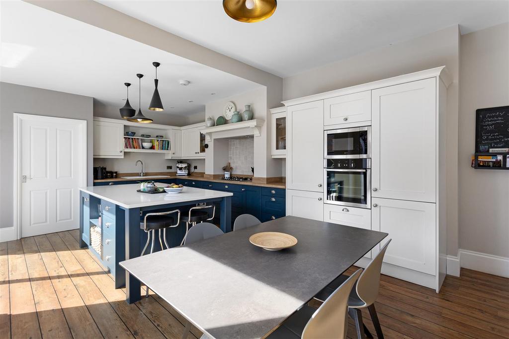 77 Nunthorpe Road 51.jpg