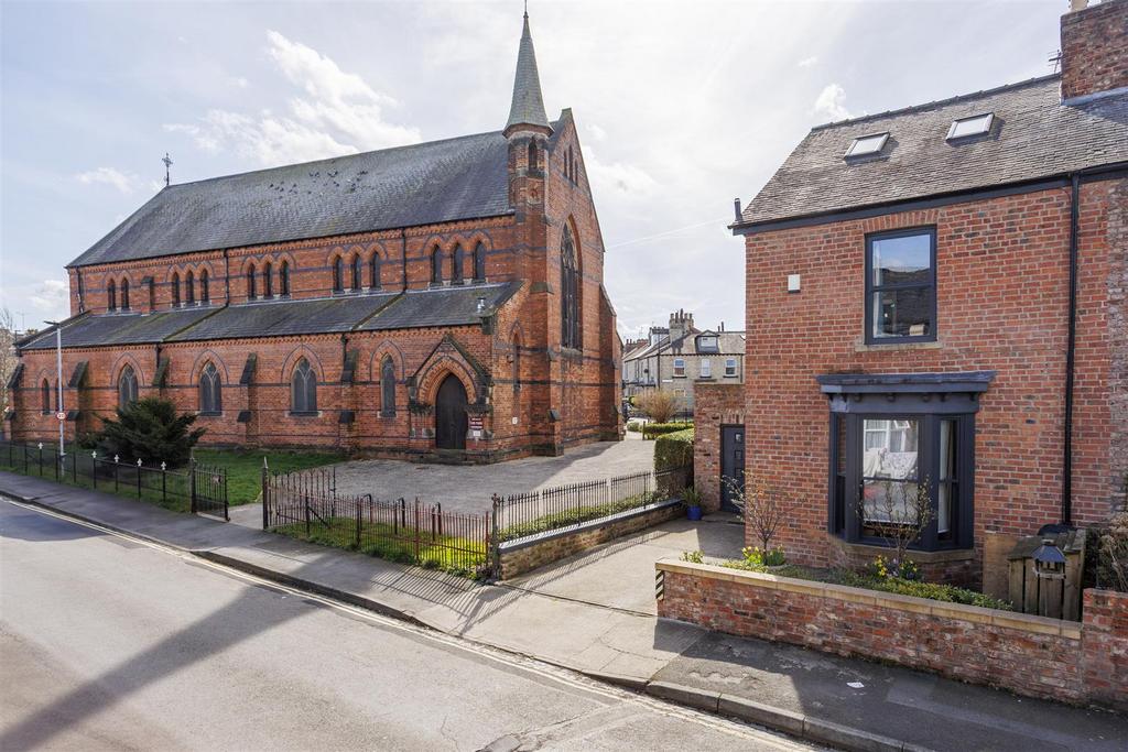 77 Nunthorpe Road  22.jpg