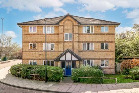 1 bedroom flat to rent, Cumberland Place, London SE6