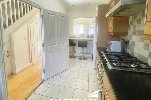 4 bedroom terraced house to rent, Anchor Street, Chelmsford
