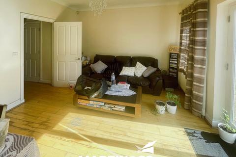 4 bedroom terraced house to rent, Anchor Street, Chelmsford