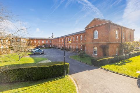 4 Powderham Walk, Exminster, Exeter, EX6 8TW