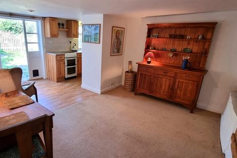 2 bedroom semi-detached house for sale, Chediston Street, Halesworth