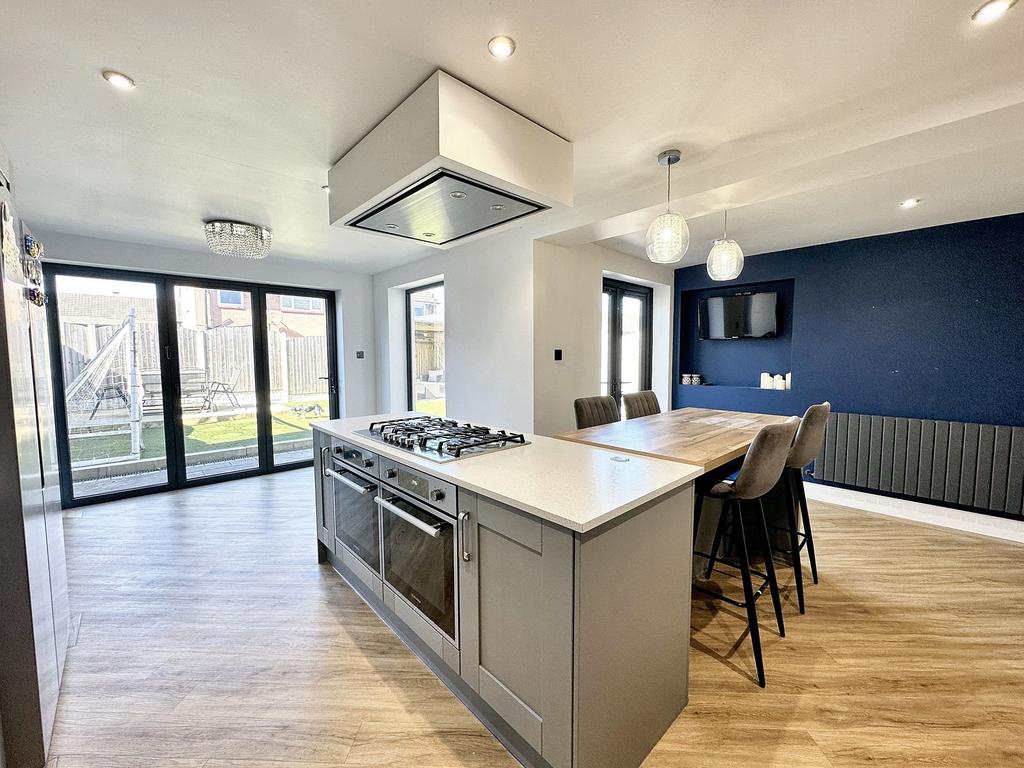 Dining Kitchen