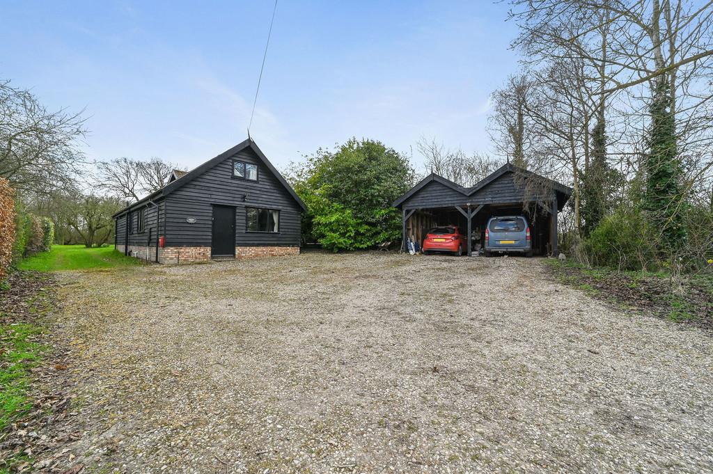 PT-TV-Walnut Barn-32
