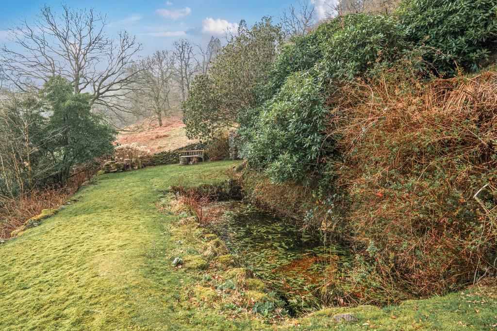 Extensive Gardens