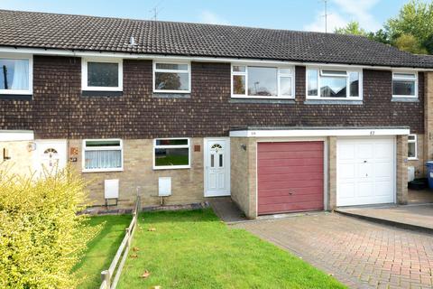 3 bedroom terraced house for sale, Maple Gardens, Yateley