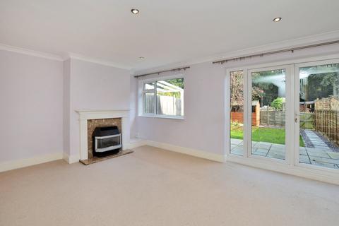 3 bedroom terraced house for sale, Maple Gardens, Yateley