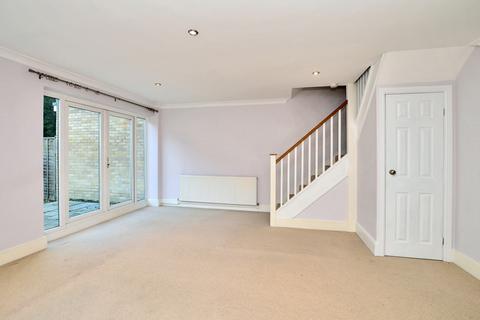 3 bedroom terraced house for sale, Maple Gardens, Yateley