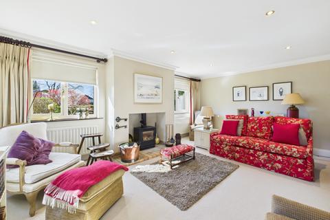 22 Drury Lane, Dore, Sheffield, S17 3GG