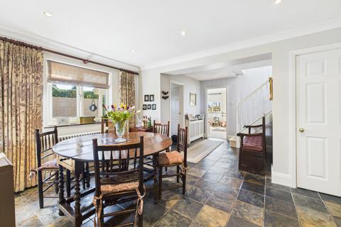 22 Drury Lane, Dore, Sheffield, S17 3GG