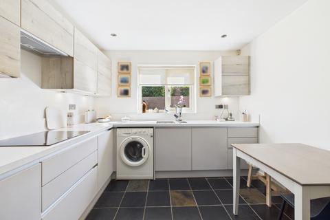 22 Drury Lane, Dore, Sheffield, S17 3GG
