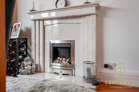 4 bedroom semi-detached house for sale, Burnham Road, Mossley Hill, L18