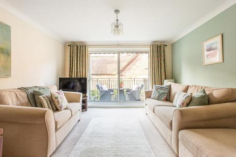 81 Fountain Gardens, Windsor, SL4 3SX