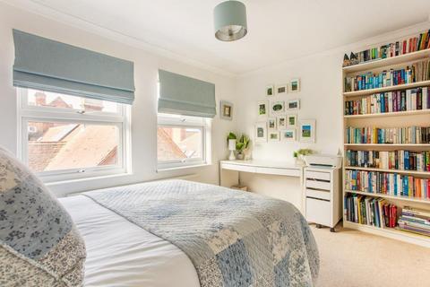 81 Fountain Gardens, Windsor, SL4 3SX