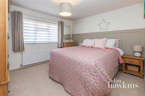 28 Britannia Crescent, Lyneham, Chippenham, SN15 4AW