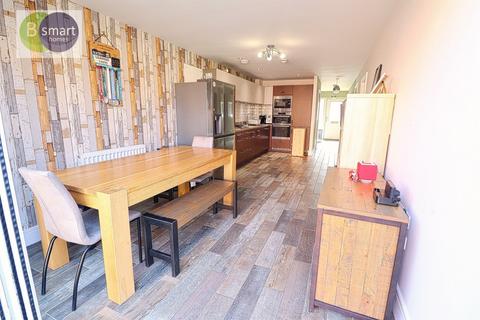 42 Dove Road, Mexborough, S64 0NQ
