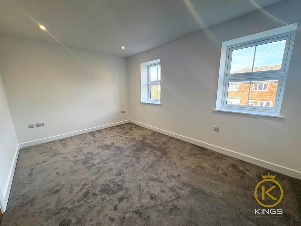 2 Carpenter Close (1)