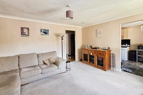2 bedroom apartment for sale, Imberwood Close, Warminster