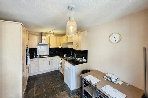 2 bedroom apartment for sale, Imberwood Close, Warminster