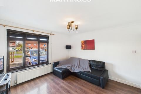 3 bedroom semi-detached house for sale, Commons Road, Wokingham