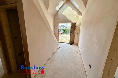 4 bedroom detached house for sale, King George Avenue, Ilkeston, Derbyshire