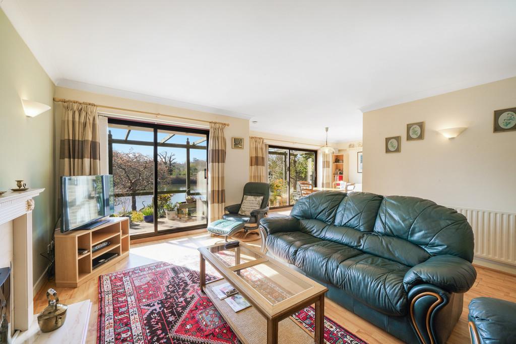 26 Thames Meadow - 08 P4 BIff2n3xk Eu IVCpq