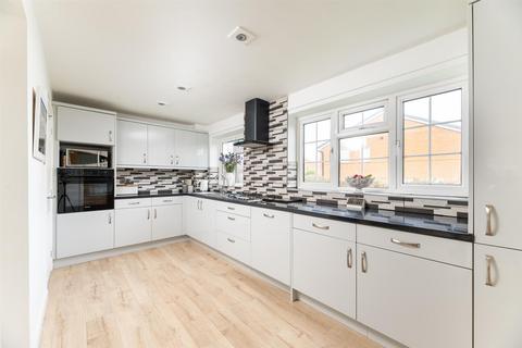 43 Lisker Drive, Otley, LS21 1DF