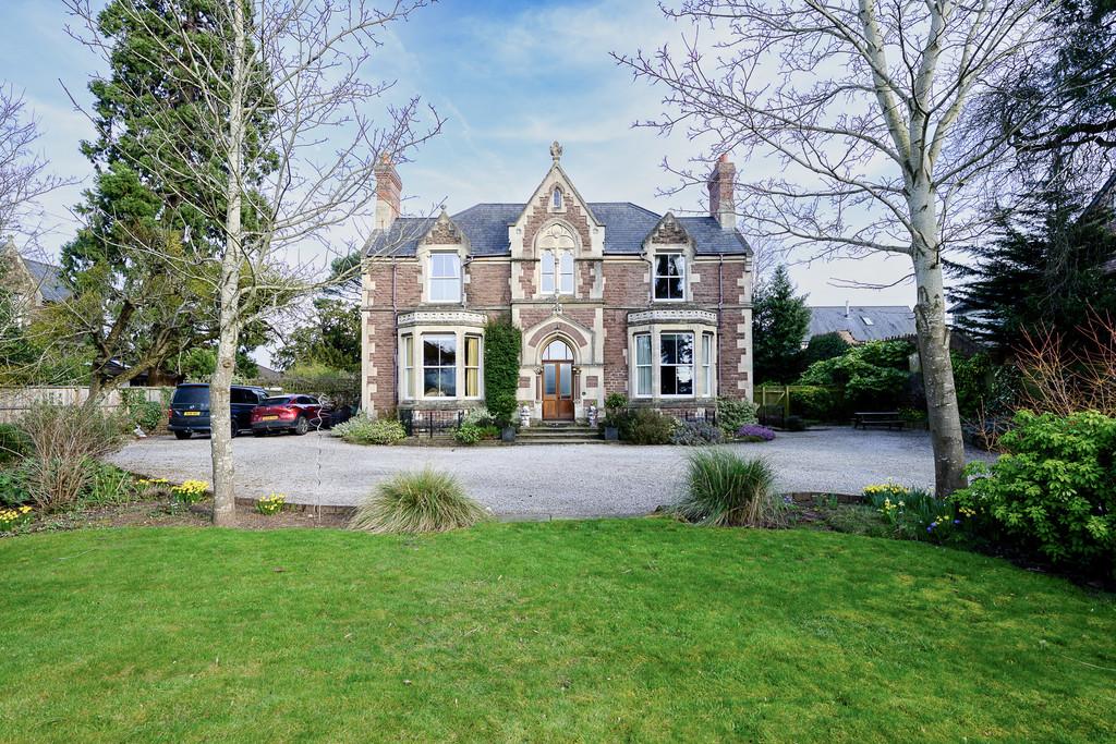 Chasewood Lodge front