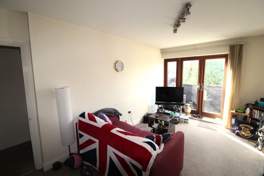 Flat 3 Lounge