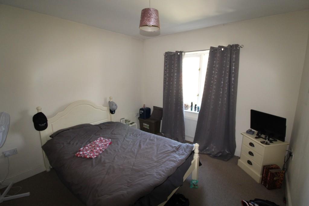 Flat 3 Bedroom
