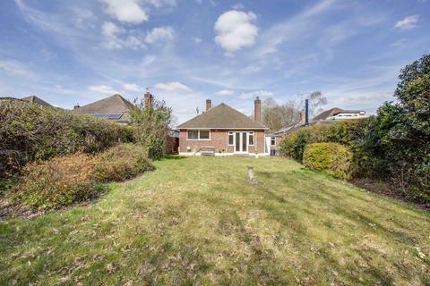 2 bedroom detached bungalow for sale, Oakington Avenue, Little Chalfont