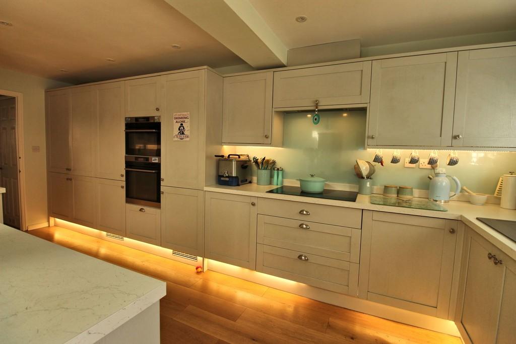 Kitchen 3
