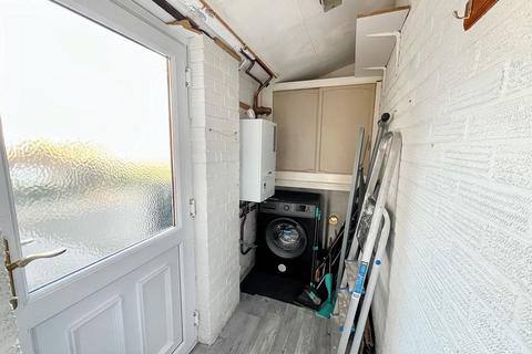 31 Ashmead, Trowbridge, BA14 0PA