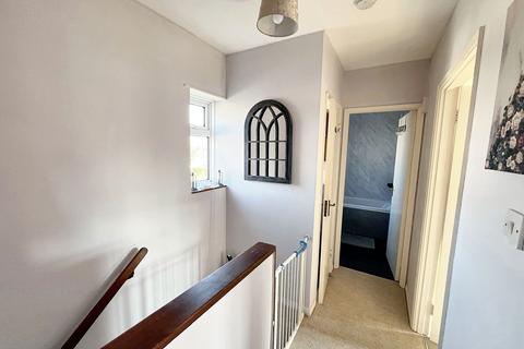 31 Ashmead, Trowbridge, BA14 0PA