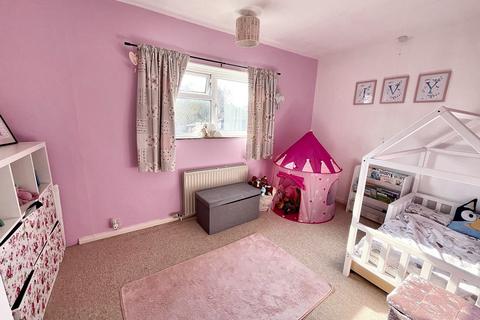 31 Ashmead, Trowbridge, BA14 0PA
