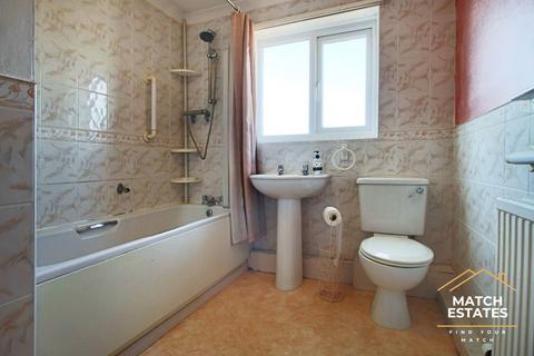 34 Somerset Road, Folkestone, CT19 4NP
