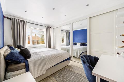 35 Cuckoo Avenue, London, W7 1BW