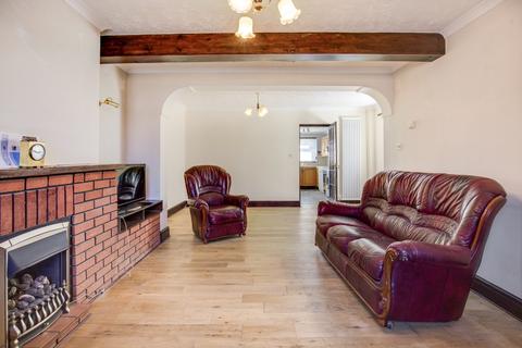 2 bedroom end of terrace house for sale, Warwick Avenue, Woodbridge