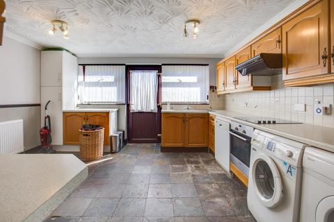 2 bedroom end of terrace house for sale, Warwick Avenue, Woodbridge