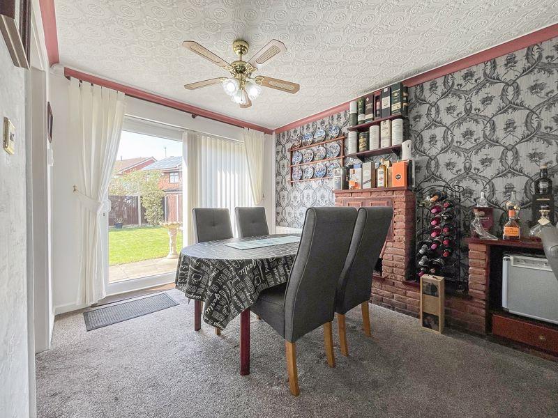 Living room/diner