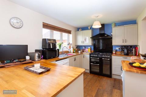 4 bedroom detached house for sale, Pear Tree Way, Wellington