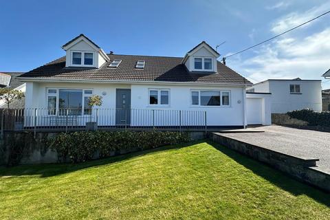 Pengarth Close, Truro