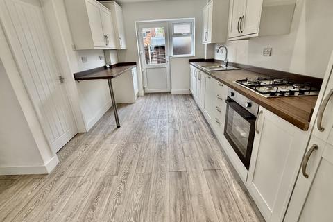 15 Blithfield Grove, Birmingham, B24 0HW