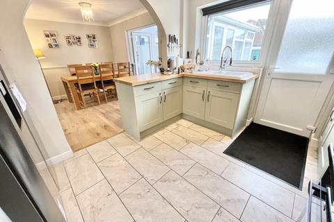 8 Llwyn Isaf, Conwy, LL32 8LL