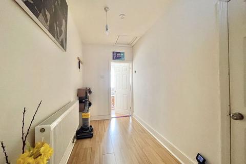 26a The Parade, Claygate, Esher, KT10 0NU